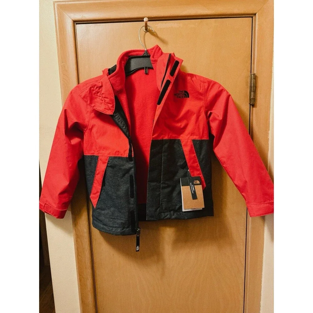 THE NORTH FACE Boy's XS/ Vortex Triclimate Fiery Red NWT